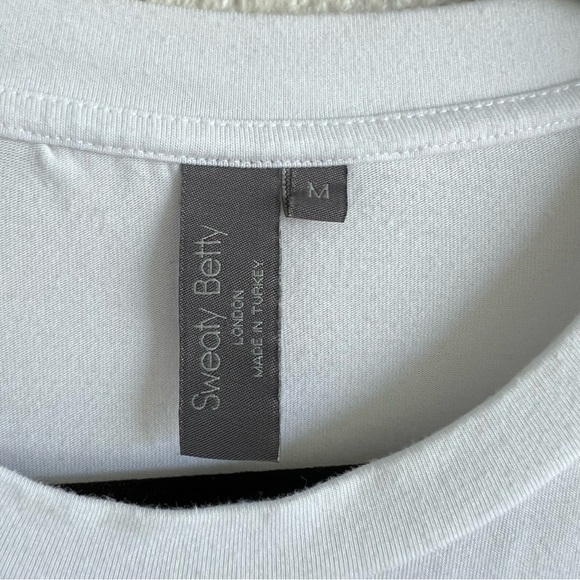 Sweaty Betty London Women’s Mellow Asymmetrical Top - Picture 6 of 16